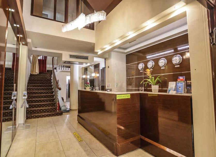 Front desk Photo