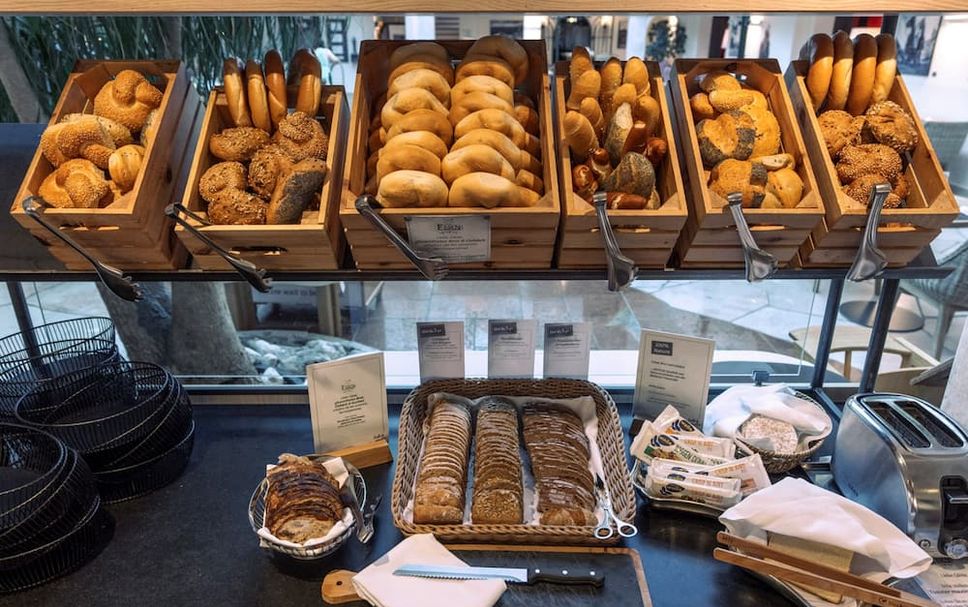 Buffet Photo