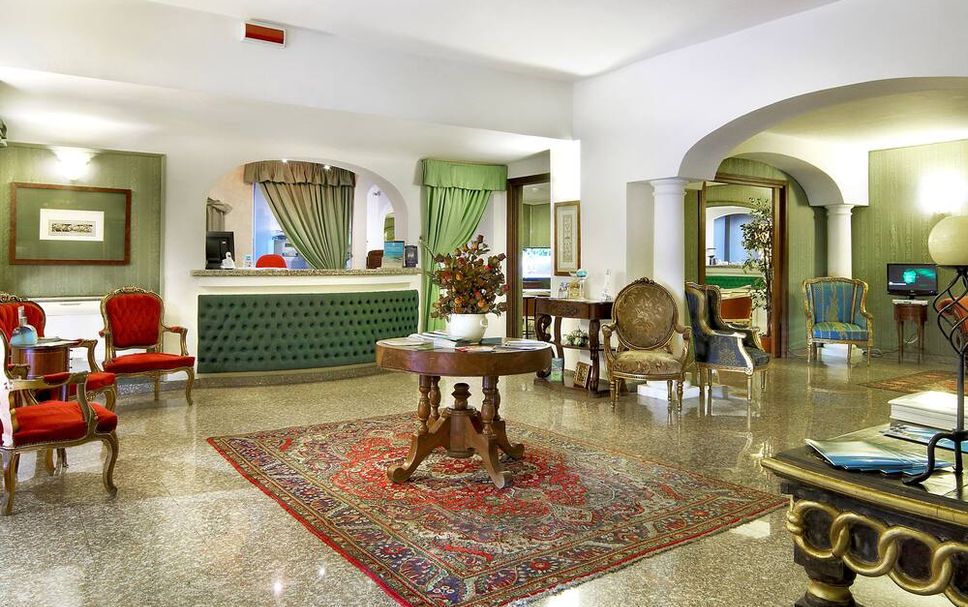 Lobby Photo