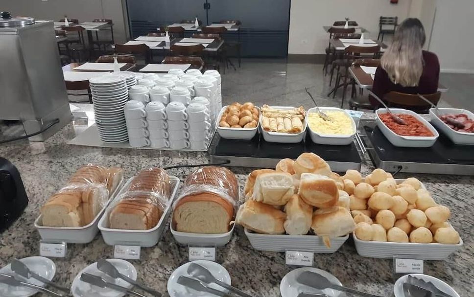 Buffet Photo