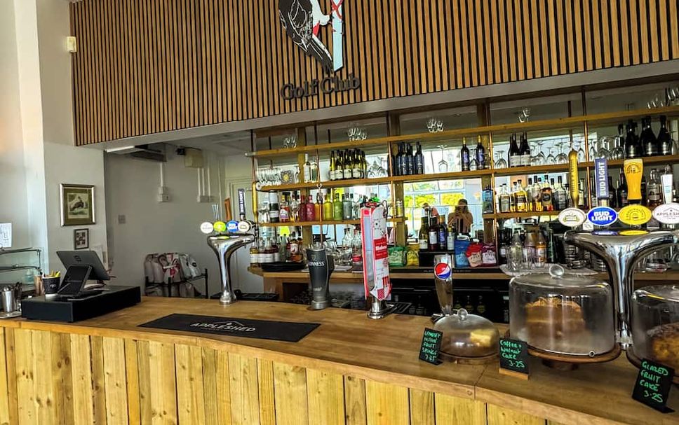 Bar Photo
