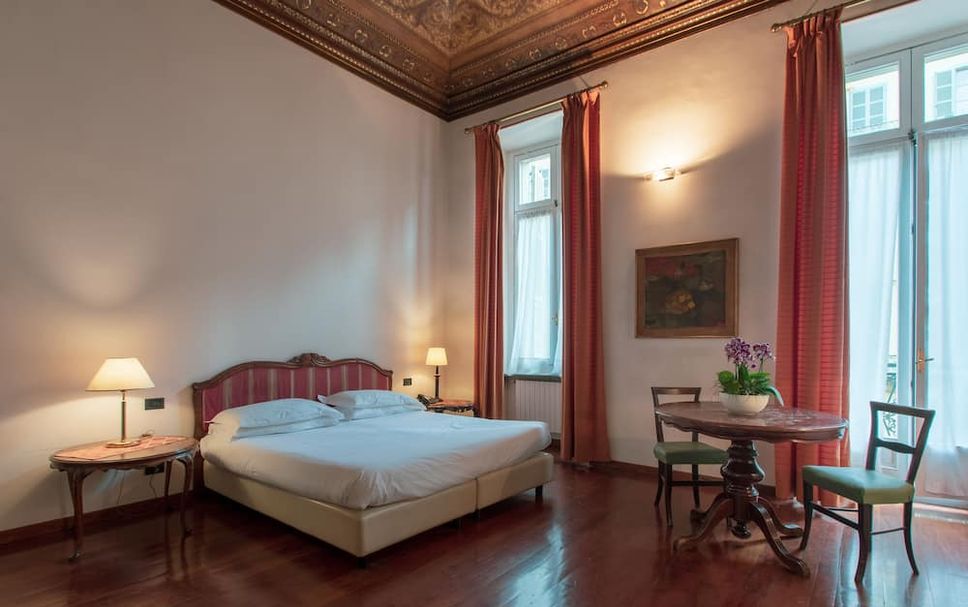 Bedroom Photo