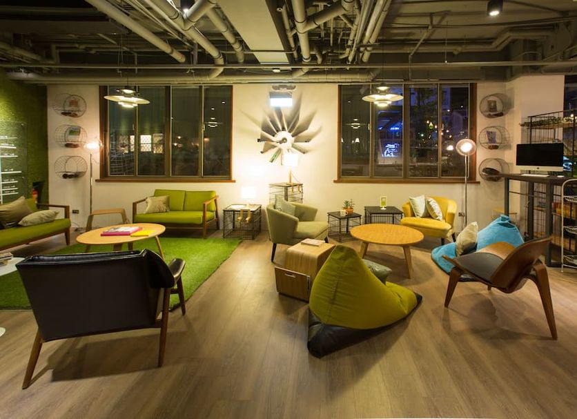 Lounge Photo