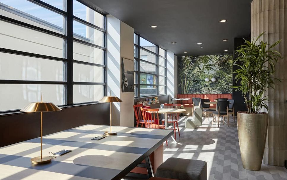 Restaurant Photo