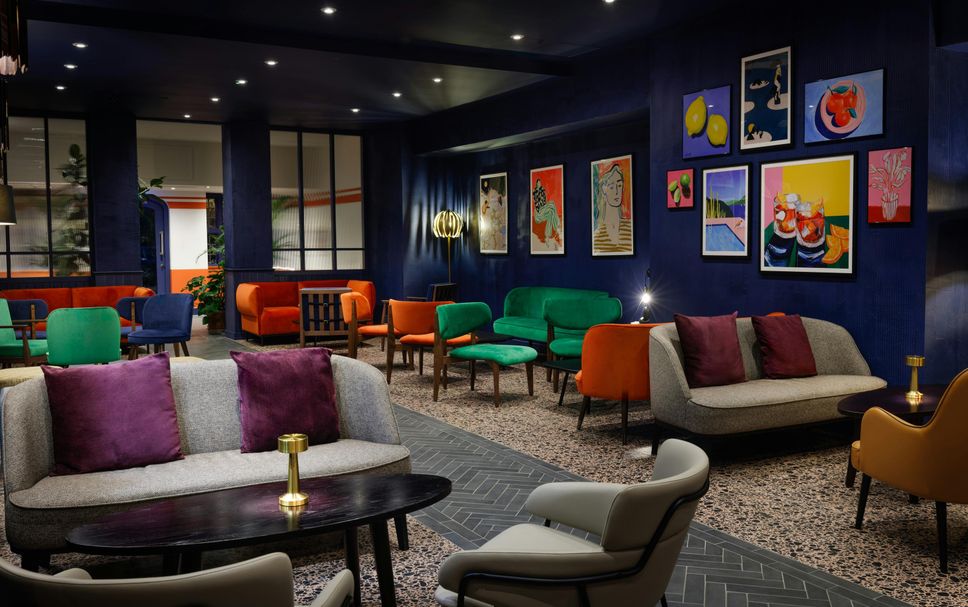 Lounge Photo
