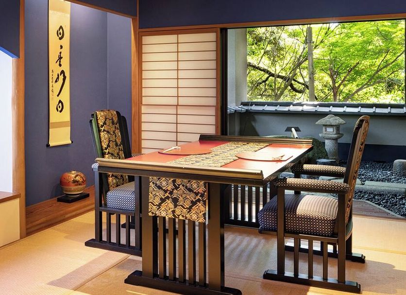 Dining room Photo