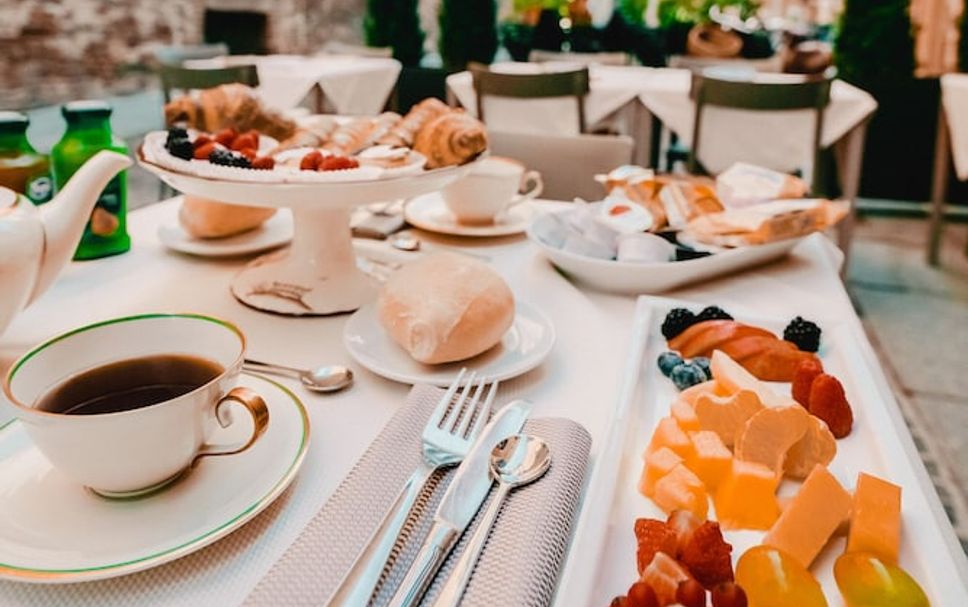 Buffet Photo