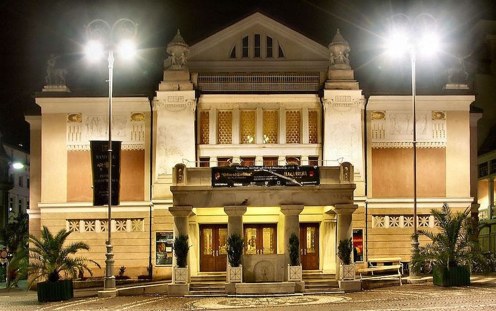 Building Photo