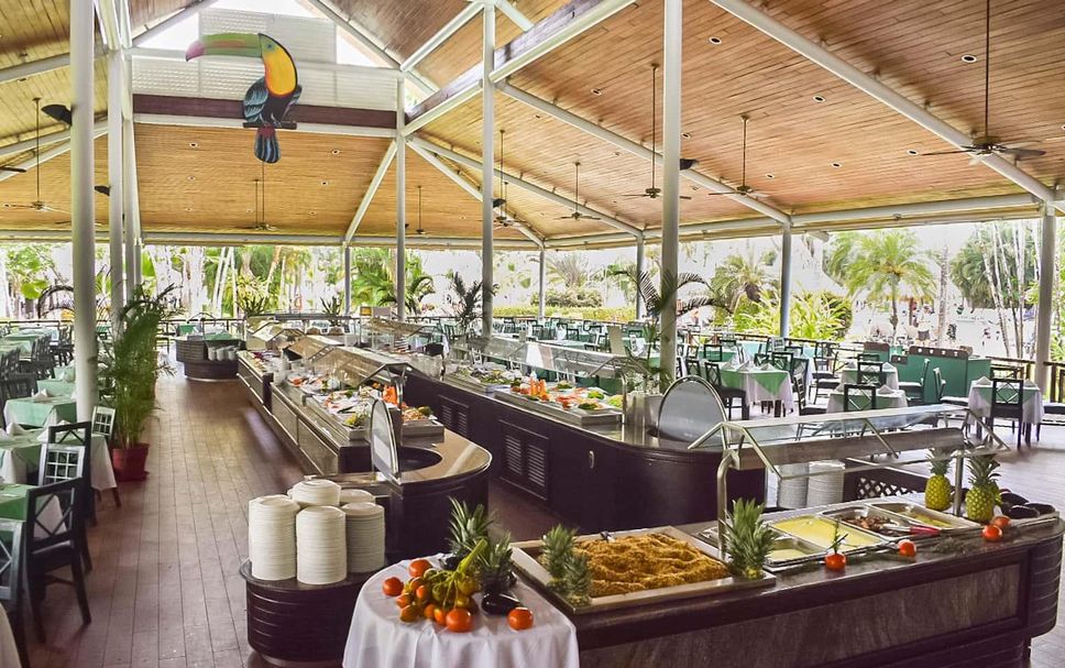 Buffet Photo