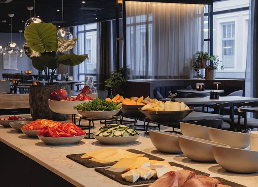 Buffet Photo