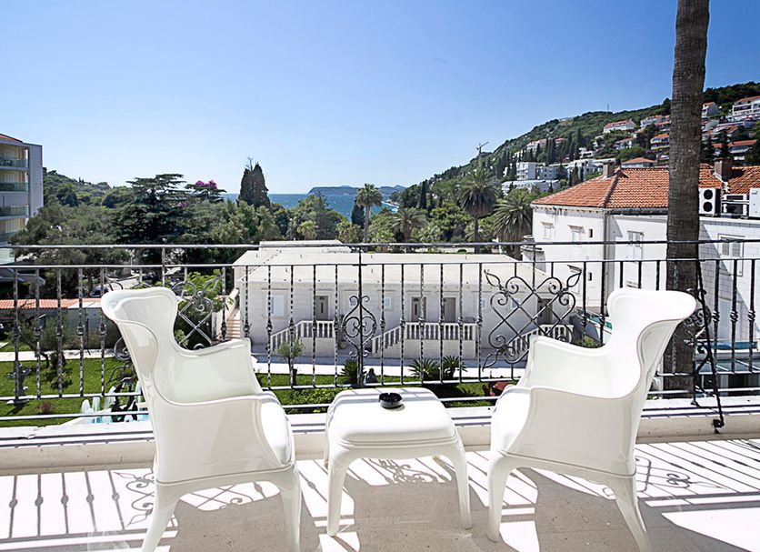 Balcony Photo