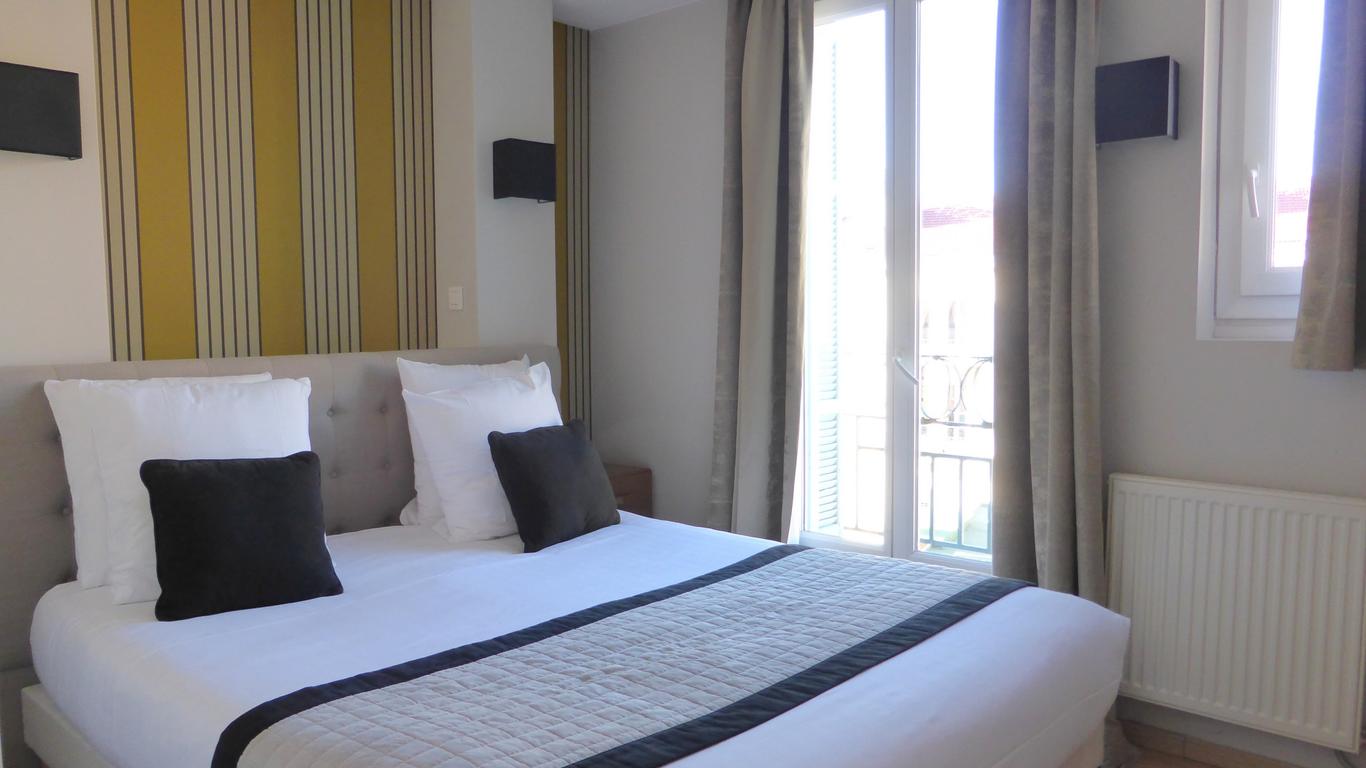 Ajoupa Aparthotel Ammi Massena