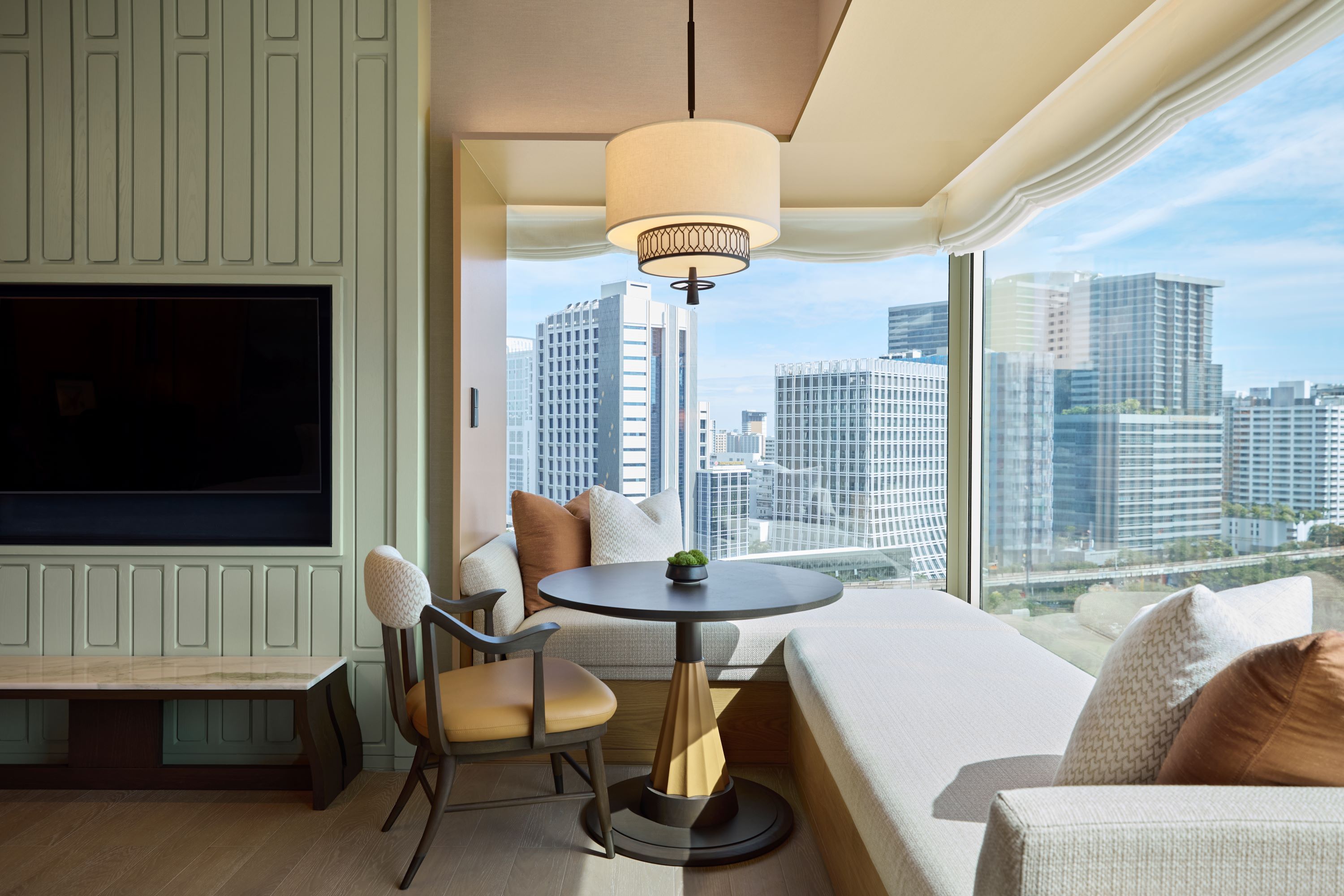 Room amenity