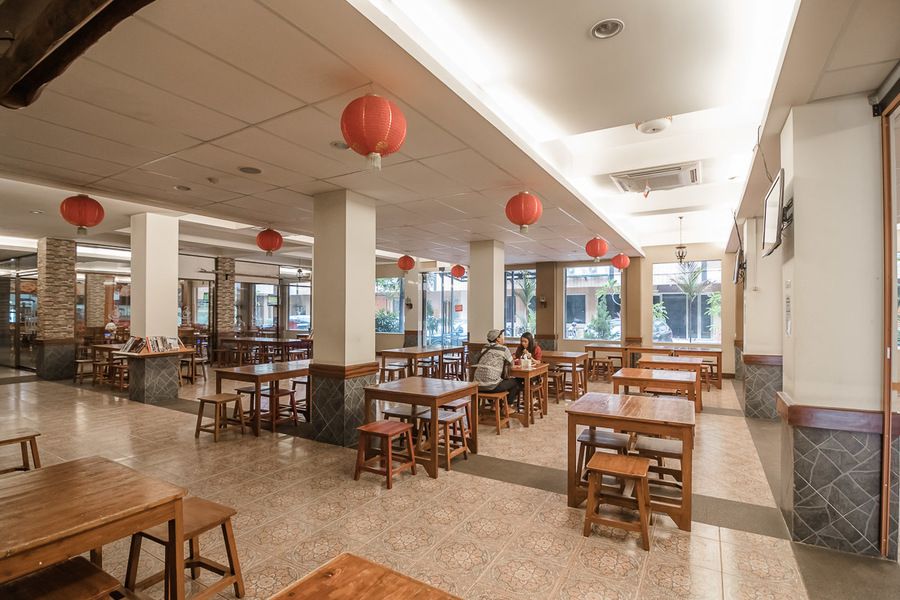 Buffet Photo