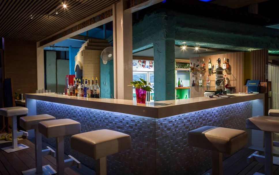Bar Photo
