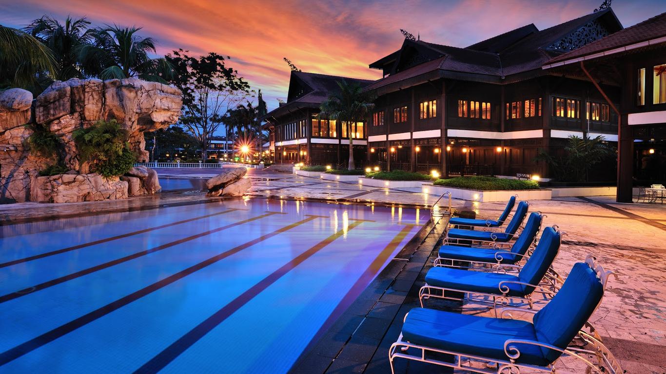 Pulai Springs Resort - Cinta Ayu All Suites